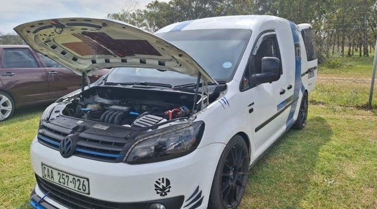 Zakopčajte se, Motorheads – Nitro Crew donosi prilagođene automobile i audio akciju na Rand Show 2025.