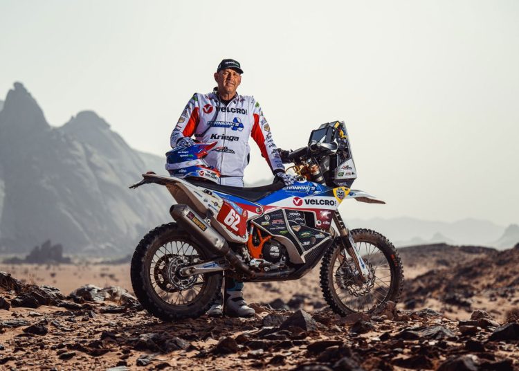 Australski off-road trkač postavljen za povratak na Landmark