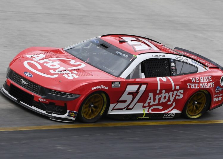 Detalji o naslijeđenom MC sporazumu o kupnji Povelje od Rick Ware Racing otkriveni na sudu