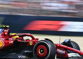 F1 EMILIA-ROMAGNA Grand Prix ažuriranja uživo: Najnovije iz Imole dok Max Verstappen briljira i stječe vodstvo utrke