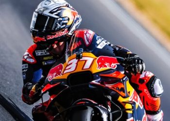 MotoGP, Silverstone J2, Pedro Acosta (KTM/Q14-S8) na rubu krize: Španjolski prodigi iznerviran granicama njegovog RC16