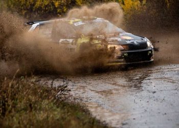 Pobjednik telefonskog poziva Turán set za kućni šljunak bitaka