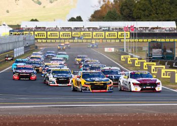 Supercars potvrđuje prvu dvostruku zaglavu na Novom Zelandu