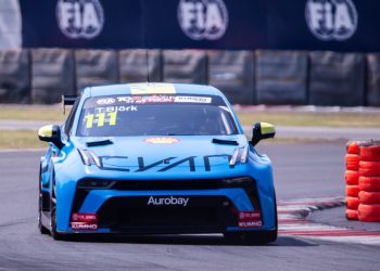 Thed Björk nasljeđuje pobjedu utrke nakon penala Yann Ehrlacher