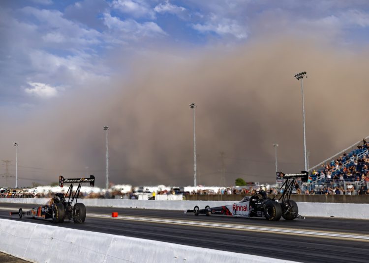 Tony Stewart dominira u NHRA – Top Fuel, šalje konkurente drhtavim. Tony Stewart dominira u NHRA – Top Fuel, šalje konkurente drhtavim.