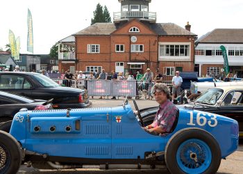 Tragedija: Dva vozača gube život istog dana na odvojenim događajima u britanskom trkanju dok se sonda policajaca sruši – sunce