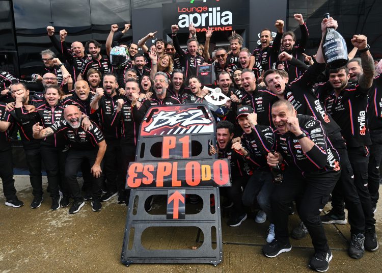 Vjerujem da cijela tvornica može biti ponosna