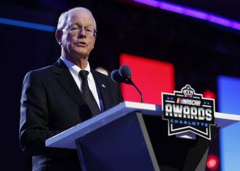 Vlasnik NASCAR-a blizu je sporazuma za financiranje automobila u Cup Series prije Garage Backlash.