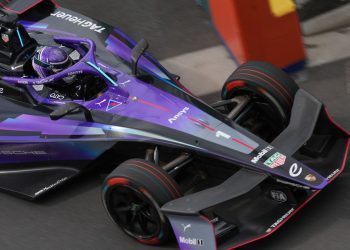 Wehrlein vodi paket dok Rowland pada u posljednjem besplatnom treningu u Tokiju