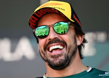 Agresivni Alonso zarađuje prve bodove sezone na ‘Special’ Home Race