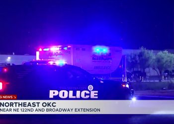 Automobil sudario vlak u ne OKC