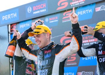 Bivši suparnik prognozira drvo kao finale Dark Horse