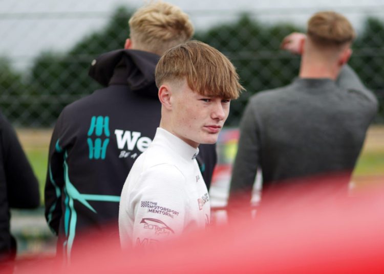 Finn Leslie pridružuje se Toyota Gazoo Racing UK za Oulton Park