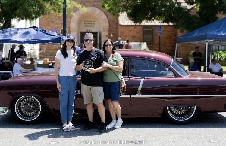 Klasični ljubitelji automobila dolaze na godišnju izložbu Rods & Relics u centru Lincolna