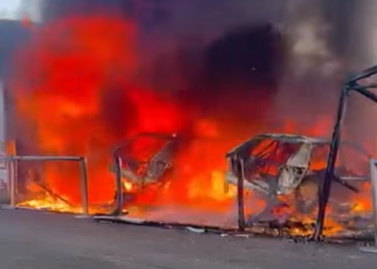 Lancia Delta Evo-e Rx, Sebastien Loeb, uništena u vatri povezanom s baterijom