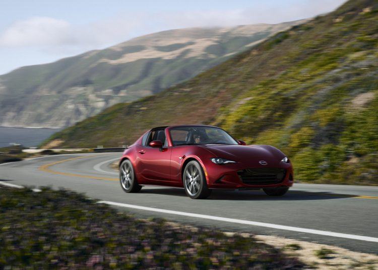 Mazda povlači 12.000 Miatasa zbog moguće greške