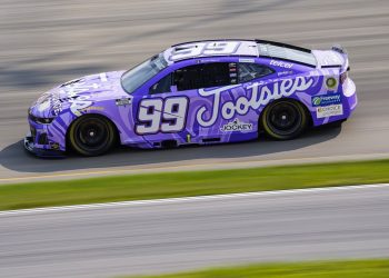 NASCAR Novosti: SHANE VAN GISBERGEN – suigrač u trkaćim timovima komentira izlazne glasine