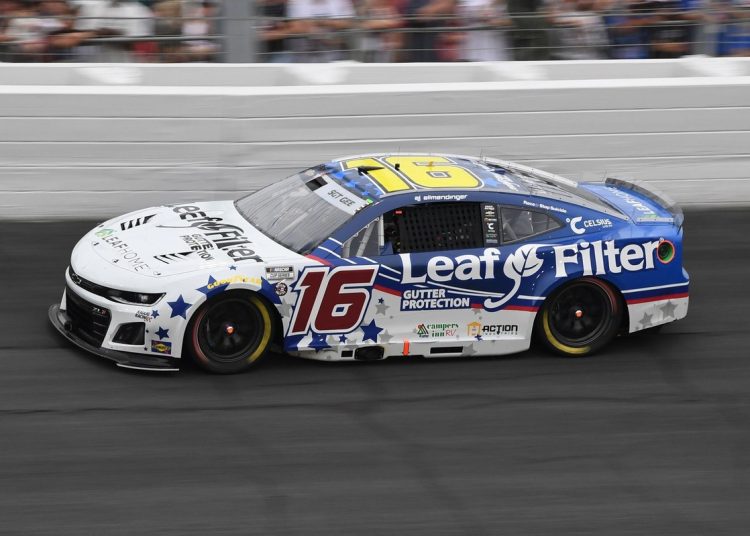 NASCAR hvata Kaulig zbog neodobrenih prilagodbi, otpustili šefa automobila NASCAR hvata Kaulig zbog neodobrenih prilagodbi, otpustili šefa automobila