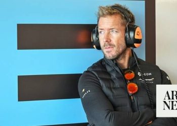 Od prašine do podataka: Neom McLaren’s Bird i James Eye zabilježili snažan završetak nakon teške utrke u Jakarti