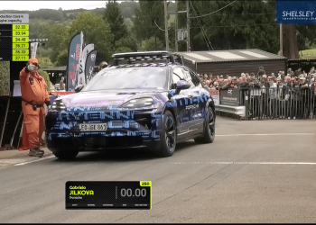 Porsche tajno testira Cayenne EV 2027. na usponu i postavlja rekord