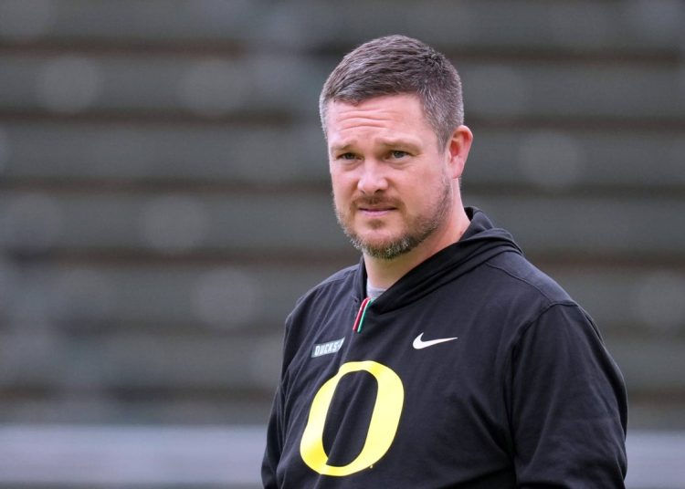 Razmišljanja o regrutiranju u fakultetskom nogometu: spori pokretači, velika imena trenera FCS-a, neobični osumnjičeni