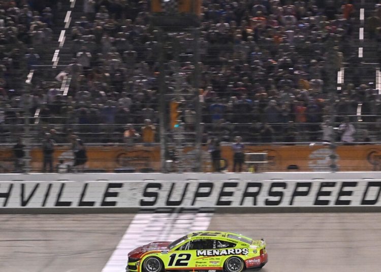 Rezultati utrke: NASCAR Cup Series Cracker Barrel 400 u Nashvilleu