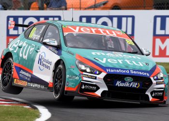 Rupa u propisima o ravnim podovima koje treba zatvoriti BTCC