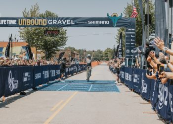 Scottov Cam Jones osvojuje nepovezani 2025.