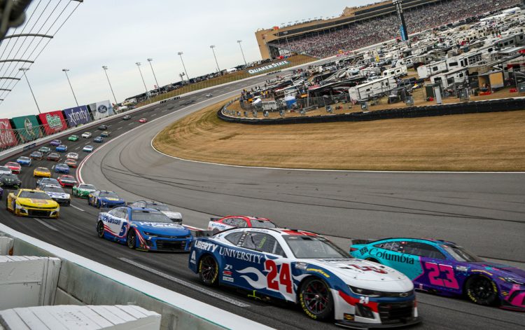 TV raspored za NASCAR ovaj vikend: Cup i Xfinity serija u Atlanti, Trucks i ARCA u Lime Rock Parku TV raspored za NASCAR ovaj vikend: Cup i Xfinity serija u Atlanti, Trucks i ARCA u Lime Rock Parku