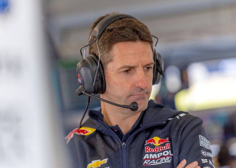 Whincup: Triple Eight/DJR Ford Predaja ‘U tijeku’ Whincup: Triple Eight/DJR Ford Predaja ‘U tijeku’