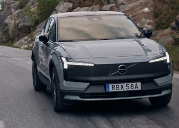2026 Volvo EX30 Cross Country Prvi Dojam: Hej tamo, izvan ceste