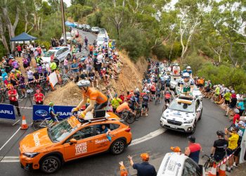DUAL CORKSCREW Finale za žensku turneju ispod 2026. godine dok se muška utrka borila protiv Willunga Hill Triple na pretposljednjoj pozornici