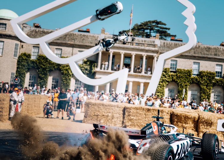 Goodwood Festival brzine bio je sunčevom svjetlošću ispunjena moto sport ekstravaganza
Goodwood Festival brzine bio je sunčevom svjetlošću ispunjena moto sport ekstravaganza