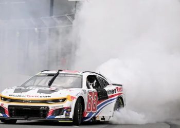 ‘Radije ne bih se utrkivala’ – Shane Van Gisbergen progovara o pravnom ratu koji je skoro uništio njegovu karijeru