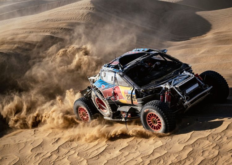 Sainz prisiljen napustiti Dakar zbog oštećenog automobila Sainz prisiljen napustiti Dakar zbog oštećenog automobila