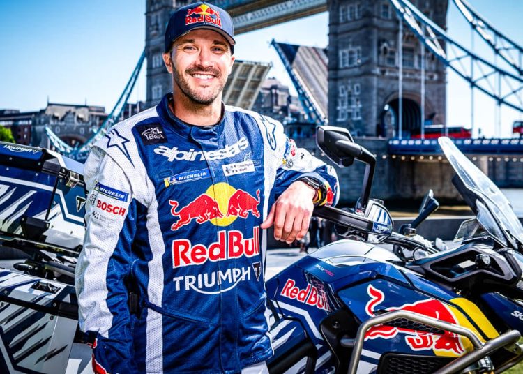 Sam Sunderland postavlja rekorde za najbržu vožnju po svijetu Sam Sunderland postavlja rekorde za najbržu vožnju po svijetu