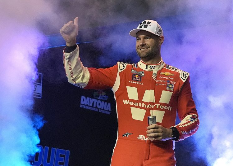 Shane Van Gisbergen ostvaruje još veći uspjeh u NASCAR-u u Chicagu
