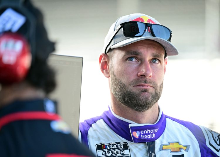 Shane Van Gisbergen otkriva gorku istinu o katastrofi koja mu je gotovo uništila karijeru Shane Van Gisbergen otkriva gorku istinu o katastrofi koja mu je gotovo uništila karijeru