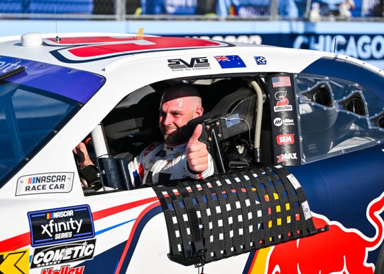 Shane Van Gisbergen pobjeđuje na Xfinity Series utrci 2025. godine