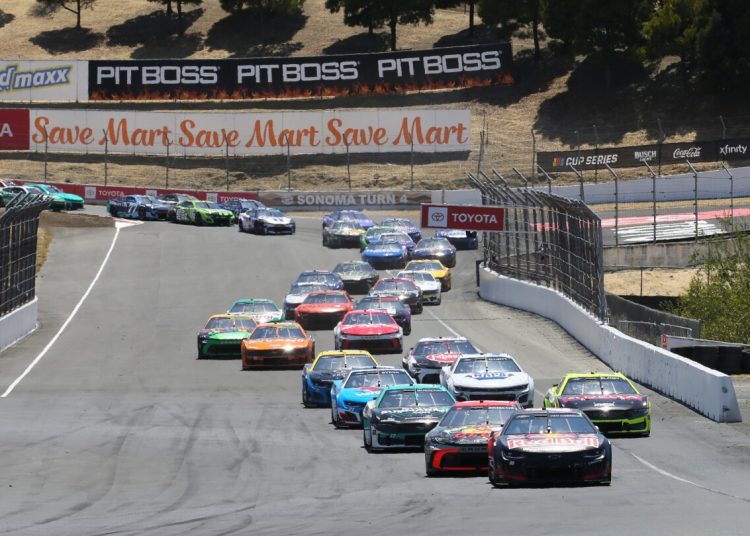 Što su vozači rekli nakon utrke Sonoma NASCAR Cup koju je osvojio Shane Van Gisbergen Što su vozači rekli nakon utrke Sonoma NASCAR Cup koju je osvojio Shane Van Gisbergen