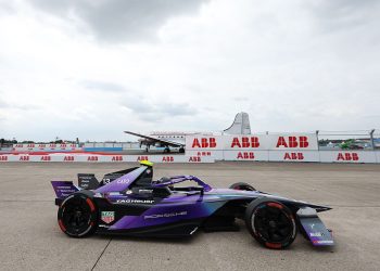 Tinejdžer Weiss unosi mladalačku energiju u testiranje Formule E