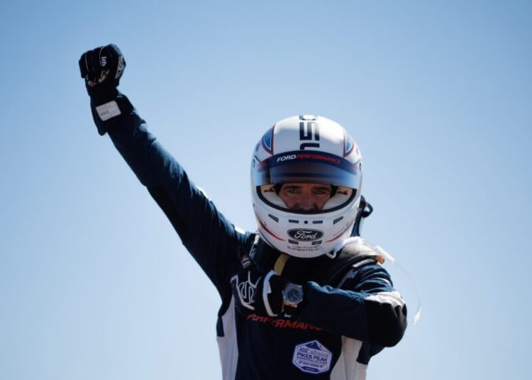 Treba vam EV za osvajanje Pikes Peaka Treba vam EV za osvajanje Pikes Peaka