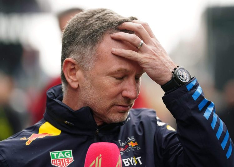 Zašto je Red Bull sada otpustio Christiana Hornera nakon godine koja se nikada nije prestala vrtjeti u spiralu? Zašto je Red Bull sada otpustio Christiana Hornera nakon godine koja se nikada nije prestala vrtjeti u spiralu?