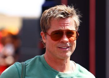 Zvijezda filma “F1” Brad Pitt otkriva tko je bivši vozač F1 koji je inspirirao Sonny Hayesovu povijest.