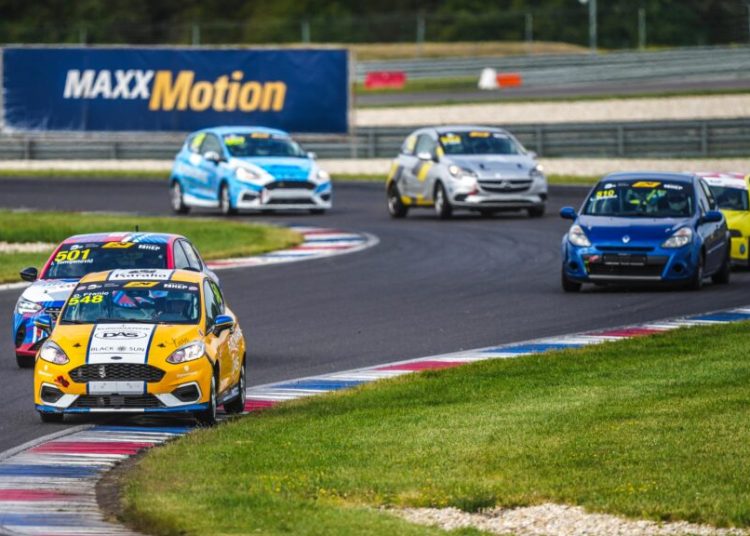Sezona domaćeg kruga tek se zahuktava, Knego brani peto mjesto na TCR Eastern Europe Sezona domaćeg kruga tek se zahuktava, Knego brani peto mjesto na TCR Eastern Europe