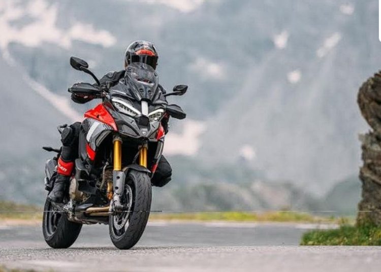 2025 Ducati Multistrada V4 Pikes Peak: Što čini Ducatijev najsportskiji avanturistički motocikl posebnim