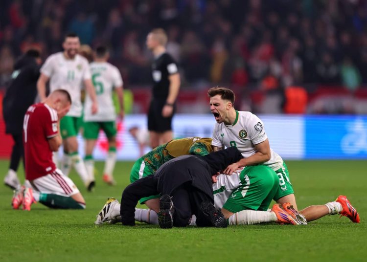 Jedan od najdramatičnijih tjedana u povijesti irskog nogometa Jedan od najdramatičnijih tjedana u povijesti irskog nogometa