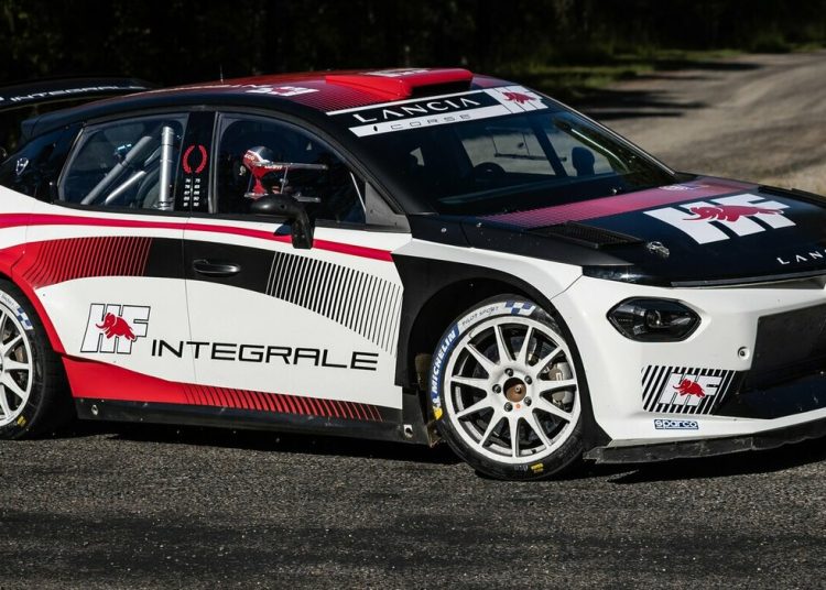 Lancijin odvažan povratak u reli utrke Lancijin odvažan povratak u reli utrke