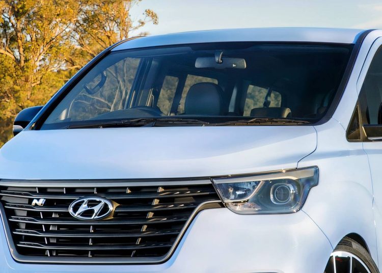 Minivan visokih performansi koji nikada nije bio pravi Minivan visokih performansi koji nikada nije bio pravi