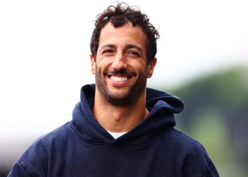 Australska trkaća zvijezda Daniel Ricciardo mogao bi se vratiti u motosport 2026.